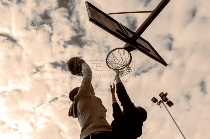 [英超]恩佐力挽狂澜 切尔西客场抢分